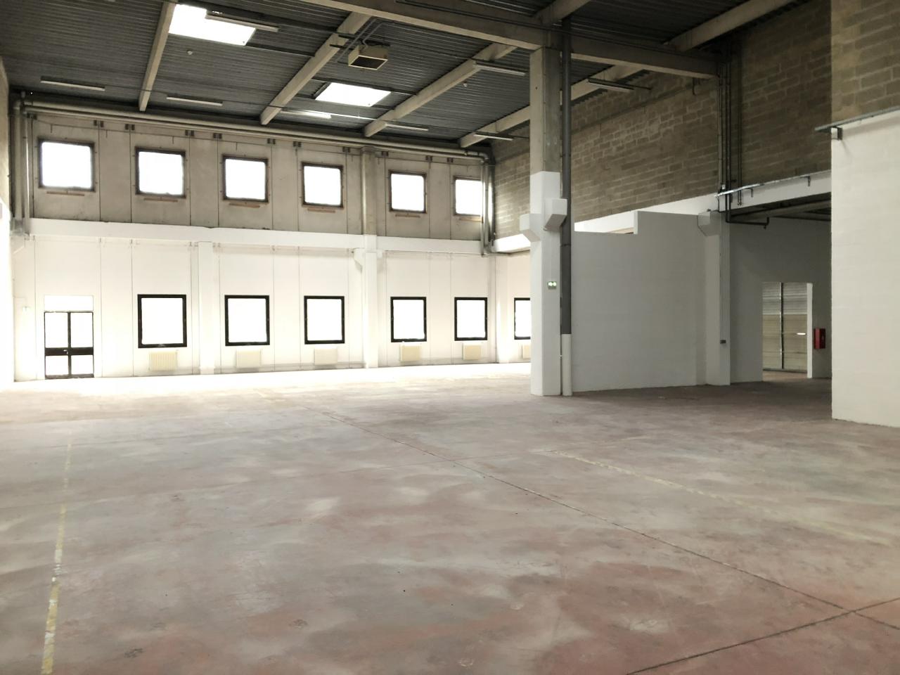 Local d'activité Lisses 1588m² Location local d'activité Lisses Essonne OLACT2002846 2